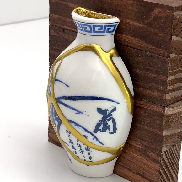 Kintsugi Vase Ceramic Magnet Kitchen Decor Gold Crack Gift Asian Calligraphy - Picture 7 of 9